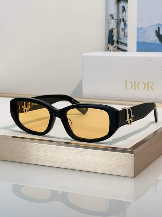 Picture of Dior Sunglasses _SKUfw81854638fw